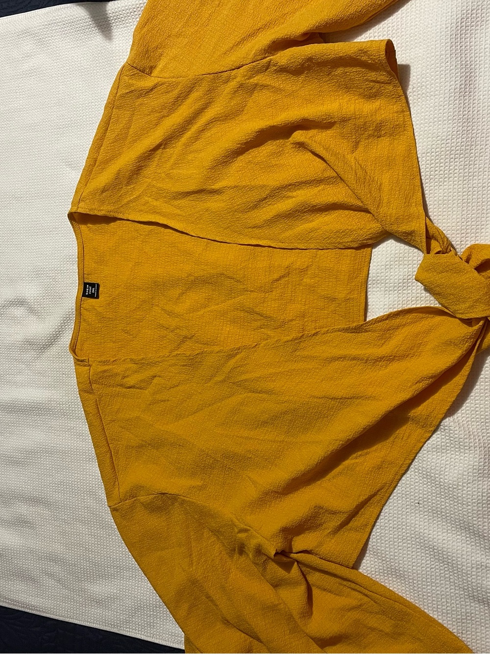 SHEIN Curve Golden Mustard Textured Tank Top